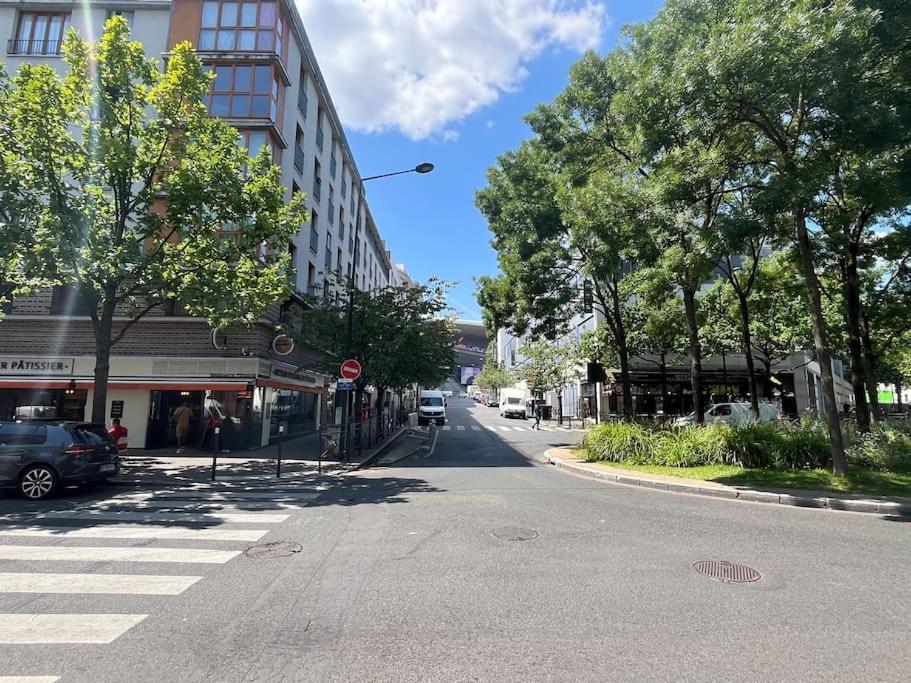 La Maison Rayofam, A 30 Min De Paris, A 5 Min Du Stade De France * Saint-Denis-en-Margeride